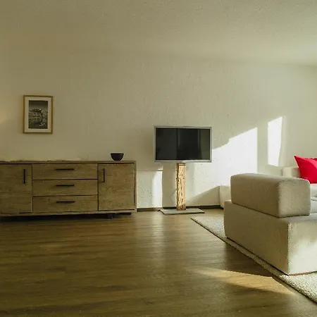 Appartement Seestrasse 1 *