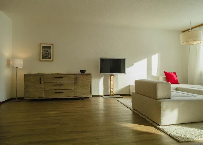 Appartement Seestrasse 1 *